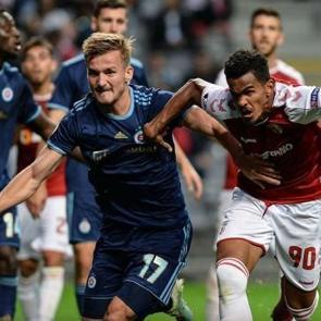 Beşiktaş'ın rakipleri berabere kaldı!