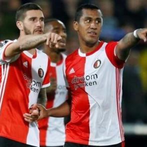 Feyenoord Porto'yu yıktı zirveye yerleşti