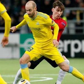 Manchester United Kazakistan'da dondu!