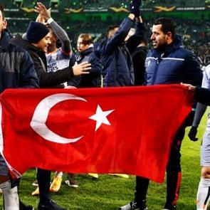 Alman basını Başakşehir yenilgisini hazmedemiyor!