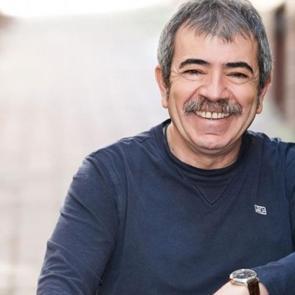 Sel&ccedil;uk Y&ouml;ntem'den kızı Iraz Y&ouml;ntem'le g&uuml;l&uuml;mseten paylaşım!