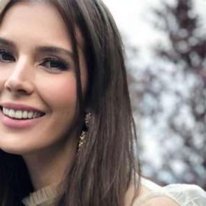 Oyuncu Hatice Şendil'den setlere yeşil ışık!