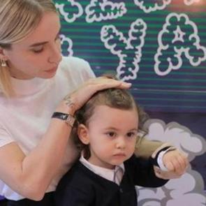 Ozan &Ccedil;olakoğlu eşi G&uuml;lşen'in anneliğini anlattı! 'Baktığınız o star kadın...''