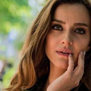 &Uuml;nl&uuml; oyuncu İrem Helvacıoğlu setlere geri d&ouml;n&uuml;yor mu?