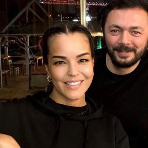 Şarkıcı Beng&uuml; deprem sonrası yaşanan tartışmalara tepki g&ouml;sterdi!