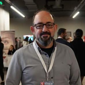 Sinan Canan'ın kitabı 'İFA: İlişkiler ve Stres' yayınlandı