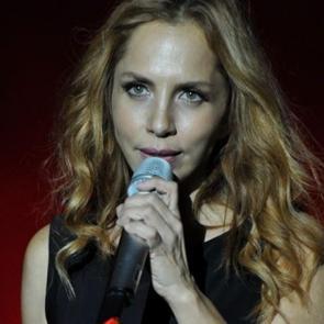 Sertap Erener'den 5 sene sonra alb&uuml;m m&uuml;jdesi!