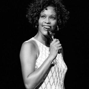Whitney Houstan'dan hologram konser