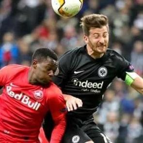 Salzburg - Frankfurt ma&ccedil;ına fırtına engeli