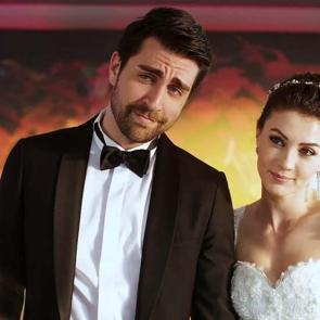 Afili Aşk dizisinden veda pozu!