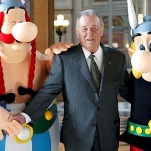 &Ccedil;izgi kahraman Asteriks'in &ccedil;izeri Albert Uderzo evinde &ouml;l&uuml; bulundu!