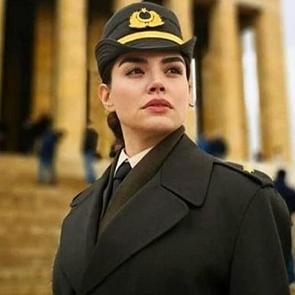 Savaş&ccedil;ı dizisinin Teğmen &Ccedil;iğdem &Uuml;lgen'i Gaye Turgut Evin kimdir? Gaye Turgut Evin'in hayatı