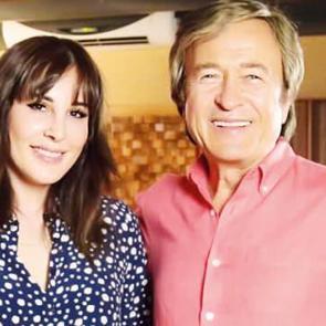 Erol Evgin'den Funda Arar'a s&uuml;rpriz doğum g&uuml;n&uuml; hediyesi!