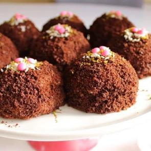 En kolay k&ouml;stebek pasta nasıl yapılır? Mini k&ouml;stebek pasta tarifi