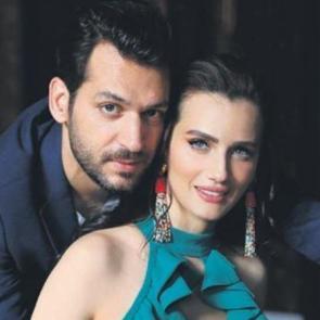 Eşi İman Elbani, Murat Yıldırım'a kendi elleriyle doğum g&uuml;n&uuml; pastası yaptı