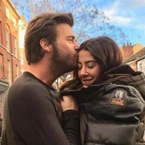 Kıvan&ccedil; Tatlıtuğ'dan eşi Başak Dizer'e &ouml;vg&uuml; dolu s&ouml;zler!