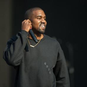 Kanye West muradına erdi! Milyarder listesinde yerini aldı...