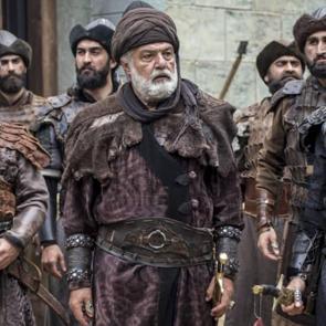 Pakistan Başbakanı: Diriliş Ertuğrul Pakistan gen&ccedil;liğine faydalı olacak