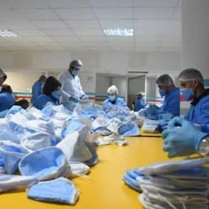 Malatya'da &uuml;retilen maske, 1 milyarın &uuml;zerinde sipariş aldı