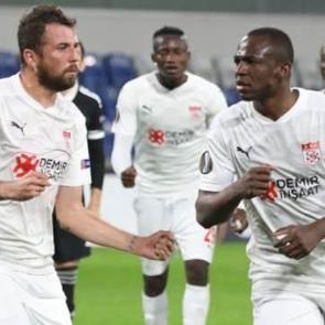  TFF&rsquo;den Sivasspor&rsquo;a tebrik