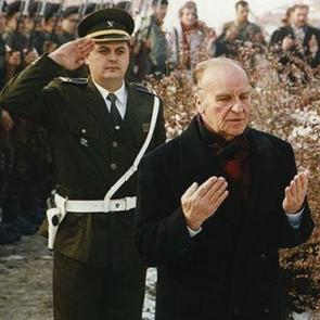 Aliya İzetbegoviç'in otobiyografisi yakın tarihe ışık tutuyor