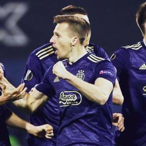 Dinamo Zagreb'den muhteşem geri d&ouml;n&uuml;ş! Tottenham şokta