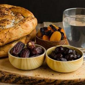 Orucu bozan durumlar neler? Ramazan'da kaza gerektiren şeyler..