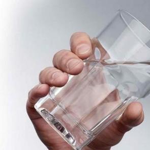 Unutarak yemek i&ccedil;mek orucu bozar mı? Diyanet İşleri Başkanlığı a&ccedil;ıklaması...