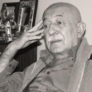 Emperyalizme başkaldıran şair... Erdem Bayazıt kimdir?