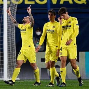 Villarreal namağlup yarı finalde!