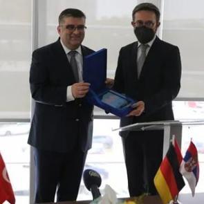 Halkbank'tan Sırbıstan'da salgından etkilenen KOBİ'lere destek