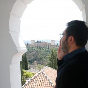 İspanya'da, ezanın yüksek sesle okunabildiği tek cami 