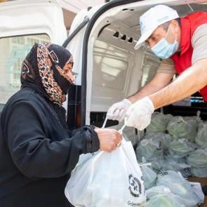 Ramazanda kalan sebzeler, ihtiya&ccedil; sahiplerine dağıtılıyor 