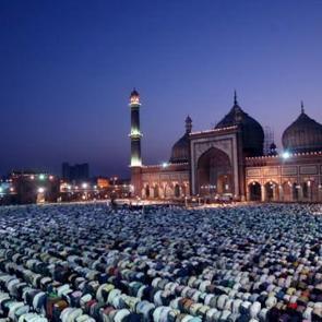 Kadir Gecesi 'Bin ay'dan hayırlı gece