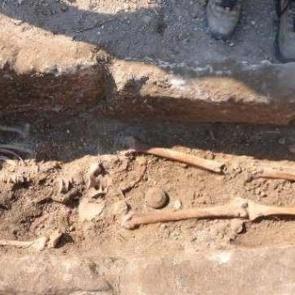 Perre Antik Kenti'nde bin yıllık iskelet bulundu