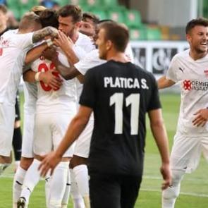 Sivasspor, Moldova'da avantajı kaptı!