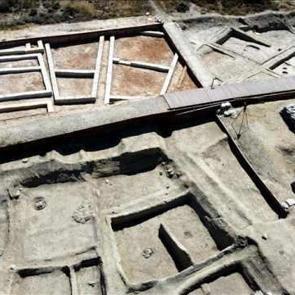 B&uuml;y&uuml;k heyecan: 9 bin 500 yıl &ouml;nceki beyin ameliyatlı kadın "canlandırılacak"