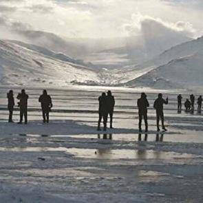 G&ouml;z&uuml;n g&ouml;rd&uuml;ğ&uuml;n&uuml; g&ouml;n&uuml;llere nakşetmek