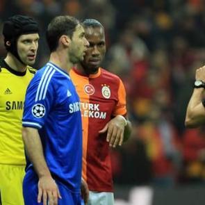 Petr Cech, Galatasaray ma&ccedil;ını unutamıyor