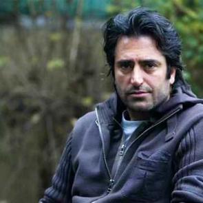 Mahsun Kırmızıg&uuml;l kimdir ve nerelidir? Mahsun Kırmızıg&uuml;l'&uuml;n 22 &ccedil;ocuklu ailesi...