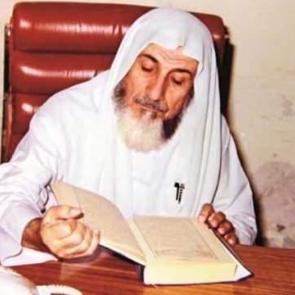 Alim ve şair Ali Ulvi Kurucu vefatının 22. yılında y&acirc;d ediliyor: Ali Ulvi Kurucu kimdir?