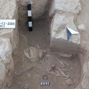 Yalvaç'ın gizemli dini, kurban edilen köpek mezarları ve ölüm kuyuları