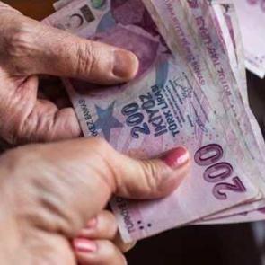 Emeklisi bayram ikramiyesi 4 bin TL mi olacak? Bağ-Kur, SSK ve Memur emekli ikramiye &ouml;demesi ne zaman ?