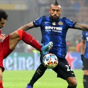 Şampiyonlar Ligi'nde &ccedil;eyrek finalistler belli oluyor