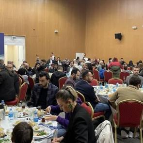 Konya'da otizmli bireyler ve aileleri iftarda buluştu