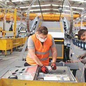 Savaş sonrası &ouml;nemi arttı! KOBİ&rsquo;ye finansman destekleri s&uuml;rmeli