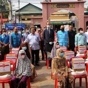 TDV ve T&uuml;rk Kızılay Ramazan'da G&uuml;ney Sudan&rsquo;da muhta&ccedil;ları sevindirdi