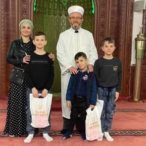 Bursa'da Moldovyalı anne 3 oğluyla birlikte Müslüman oldu