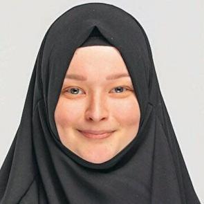 Müslüman olan Polonyalı Julia: Hikayemle barışmak için yazdım