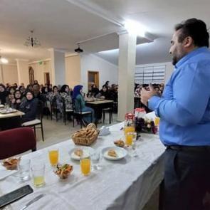 Vali Epcim Kız Kur’an Kursu’nda iftara katıldı: Ülkemizin sizlere ihtiyacı var